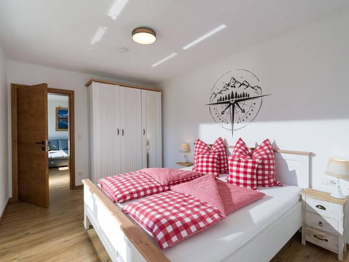 Ferienwohnung für 4 Personen, mit Terrasse und Garten sowie Ausblick