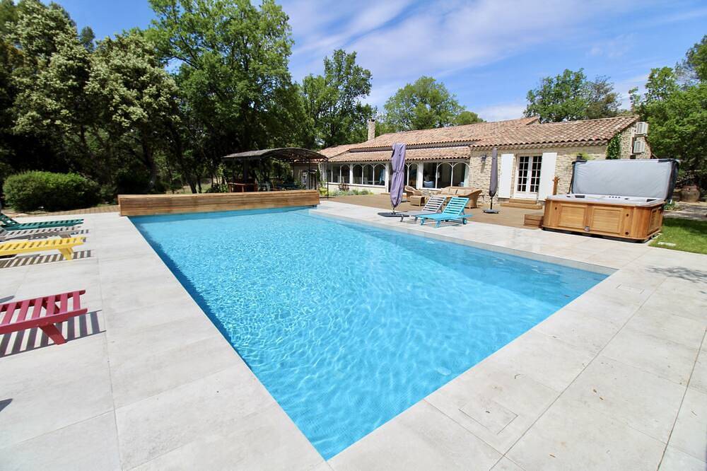 Magnifique villa familiale au calme absolu à 20 km d'Aix-en-Provence in Jouques, Région d'Aix-en-Provence
