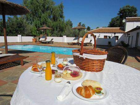 Hôtel pour 2 personnes, avec jardin ainsi que piscine et jacuzzi