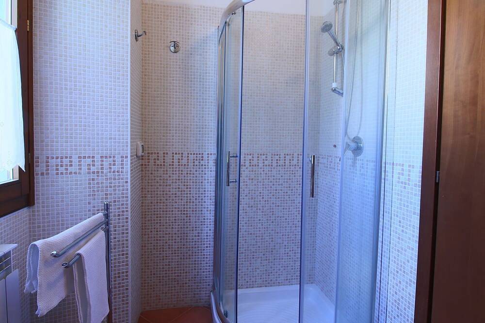 Casa rural con piscina – ¡Se admiten mascotas! in Gualdo Cattaneo, Provincia de Perugia