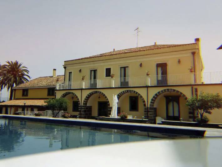 Casa vacanza per 6 persone, con Balcone e Terrazza nonché Giardino e Piscina a Giarre