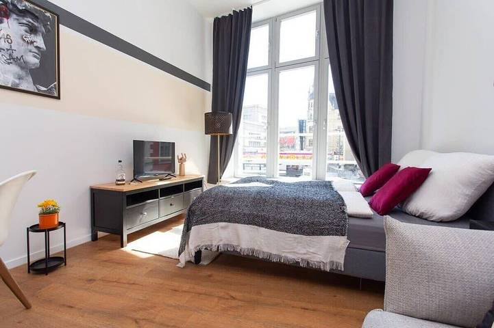 Fullhouse | Halle | M14 Davinci | Zentrum in Halle, Saale-Unstrut