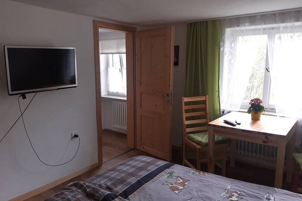 Primelzimmer im Bauernhaus - Ferienhof Müller Vorderburg in Rettenberg, Bayerisch Schwaben
