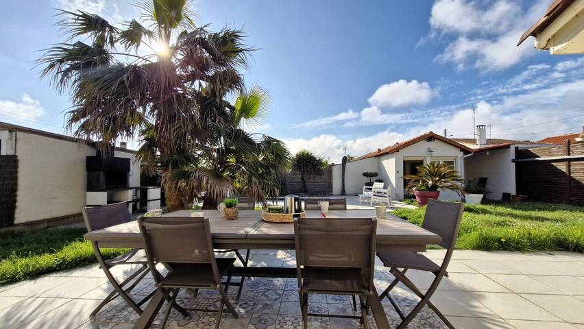 Ferienhaus für 7 Personen, mit Pool