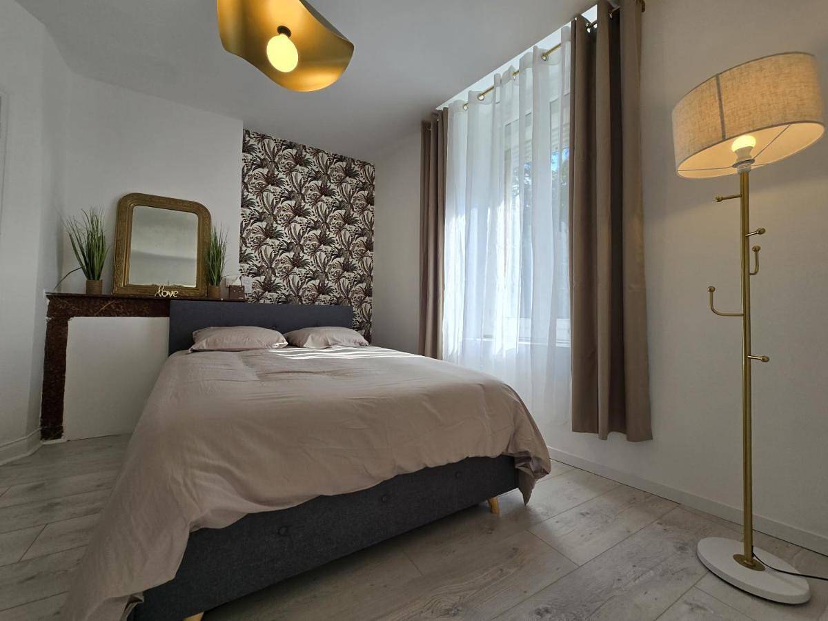 Appartement entier, One-Bedroom Apartment in Tarbes, Hautes-Pyrénées
