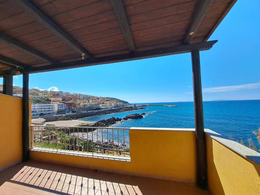 Geheel appartement, Vakantieappartement voor 4 personen met terras in Castelsardo, Provincie Sassari