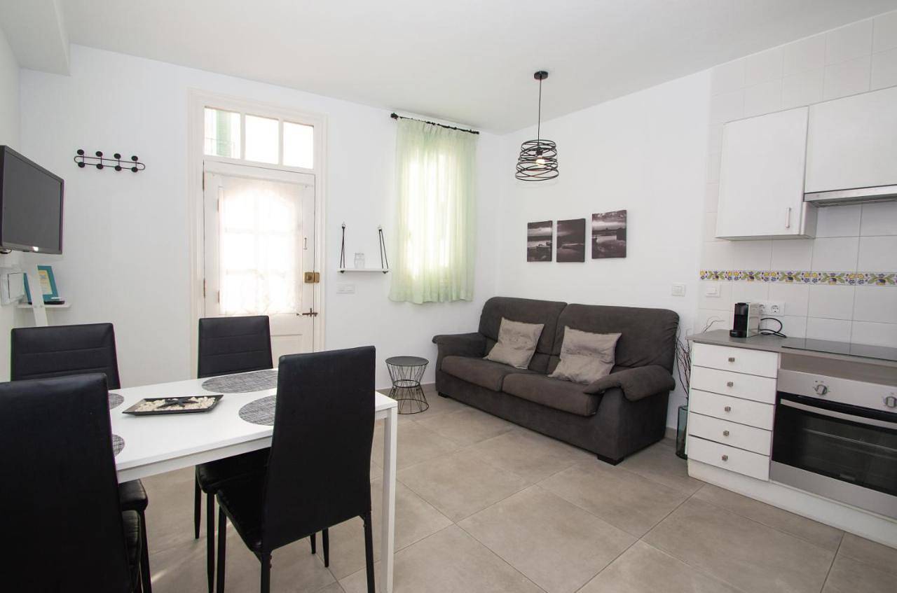 Ganze Wohnung, Two-Bedroom Apartment in Fornells, Es Mercadal