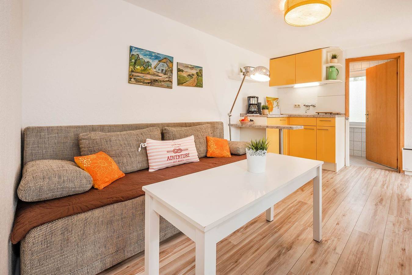 Ganze Wohnung, Moderner Bungalow in Lütow am Achterwasser mit Terrasse und Stegzugang in Lütow, Usedomer Norden