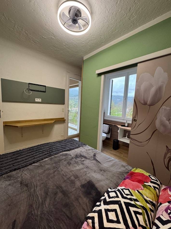 Ferienwohnung für 2 Personen, mit Balkon und Ausblick sowie Garten in Castellane - 4