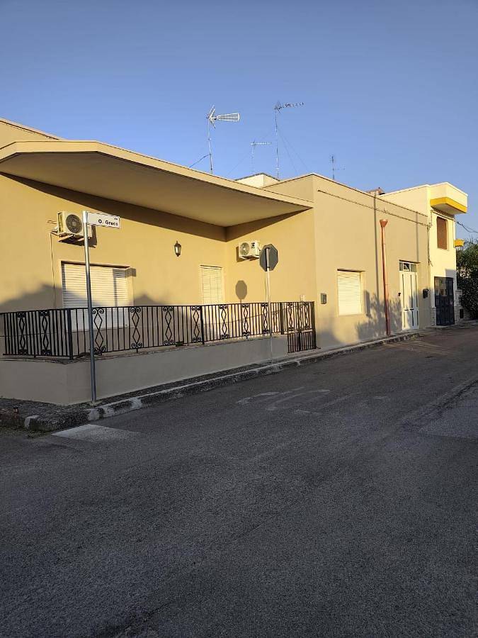 Casa vacanza per 6 persone, con giardino a Martignano