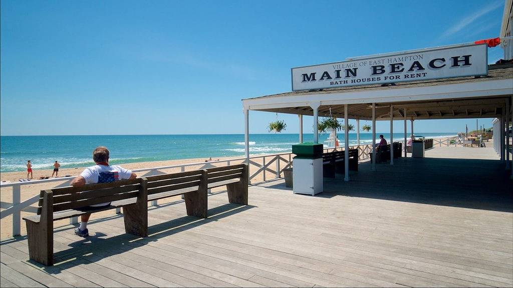 Massives, luxuriöses Strandhaus mit riesigem Garten, Pool und Sonnendeck in East Hampton in East Hampton North, Hamptons