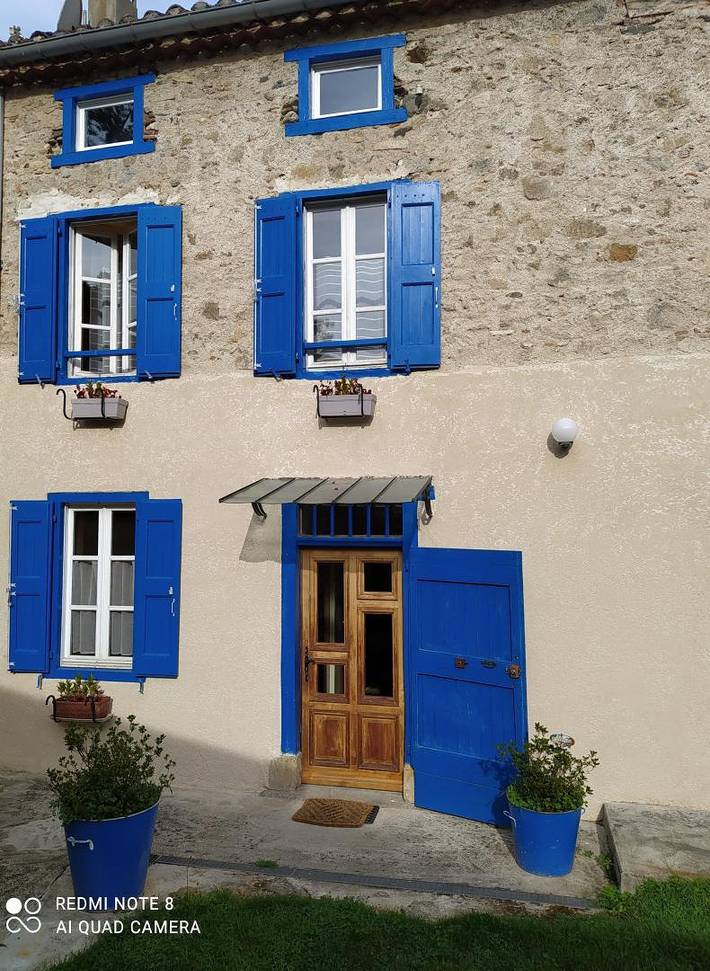 Gîte pour 5 personnes, avec terrasse et jardin à Serres-sur-Arget - 2