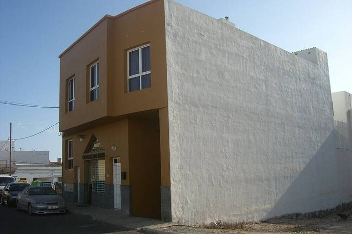 Ganze Wohnung, Wohnung in der Hauptstadt - Flughafen in der Nähe, Strände, Krankenhaus, Busse, WIFI in Barrio Buenavista, Puerto del Rosario