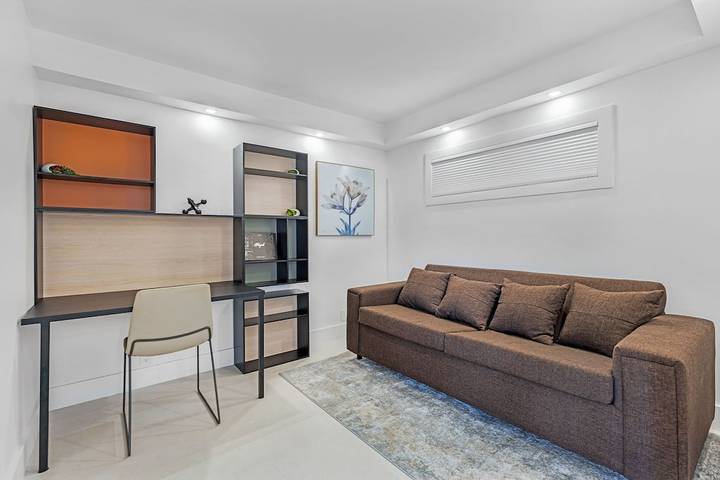 Location de vacances pour 6 personnes, avec jacuzzi ainsi que piscine et balcon dans Floride