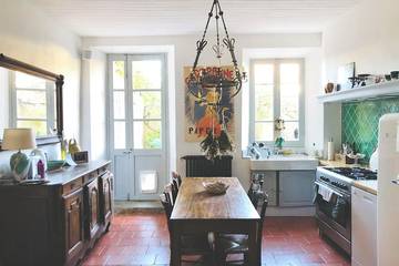 Gîte pour 8 personnes, avec jardin, animaux acceptés à Sainte-Colombe-sur-l'Hers