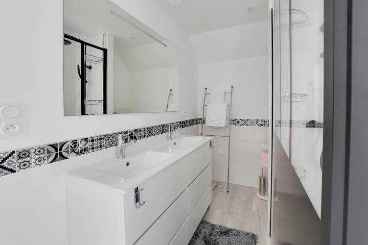 L'Albatros - Maison neuve avec jacuzzi Landerneau in Landerneau, Région de Brest