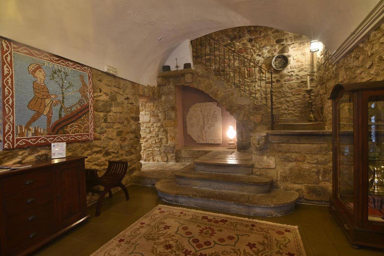 Pensió Bellmirall in Gerona, Gironés