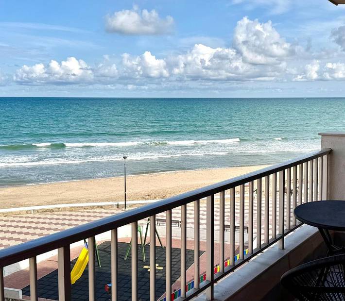 Appartement de vacances pour 4 personnes, avec Balcon ainsi que Terrasse et Vue