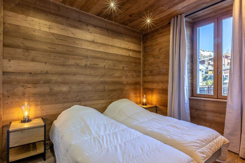 Appartement entier, Appartement 4 pièces, 8 pers, centre village, prox. remontées, Wifi, parking, La Clusaz in La Clusaz, Région d'Annecy