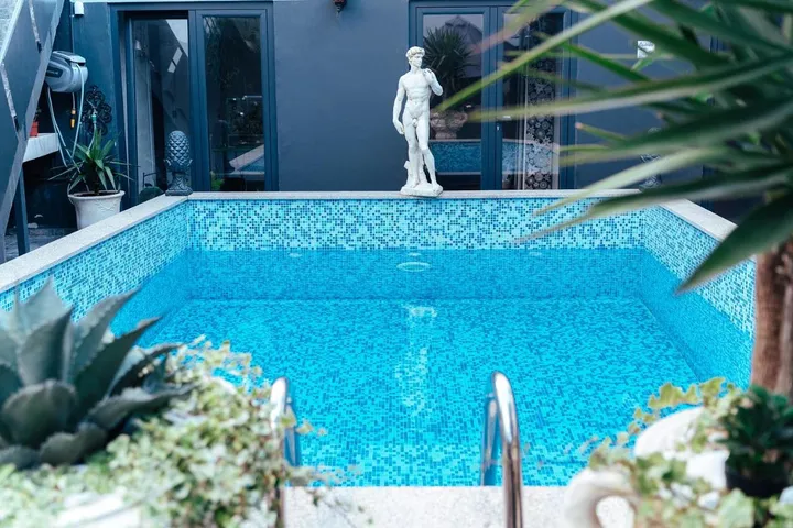 Apartamento de vacaciones para 2 personas, con jardín y piscina - 1