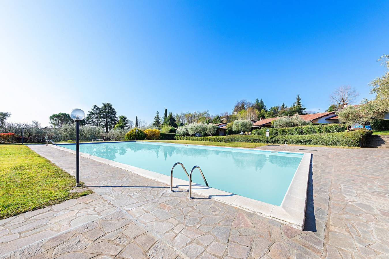 Ganze Wohnung, Residence Elena in Soiano del Lago, Gardasee-Berge