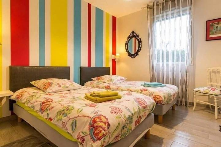 Gîte pour 4 personnes, avec jacuzzi et jardin à Casson - 3