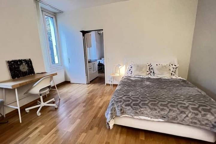 Gîte pour 2 personnes, avec jardin à Bienne - 2