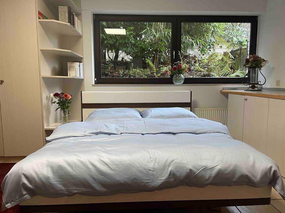 Apartamento entero, Schöne ruhige Wohnung (42qm) in Messenähe! in Düsseldorf, Renania del Norte-Westfalia