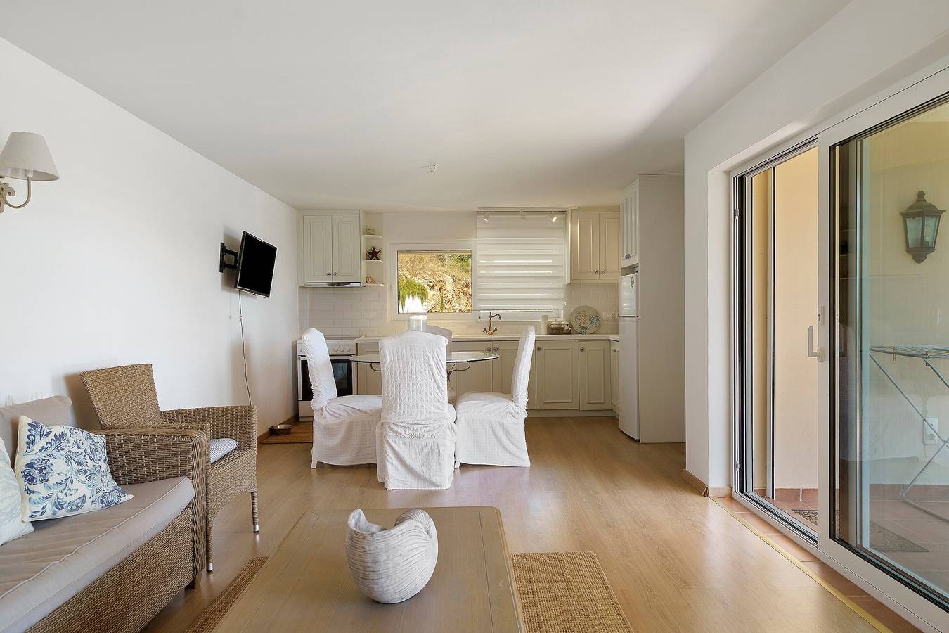 Ferienhaus 'Evans Garden Suite' in Nikiana, Alexandros