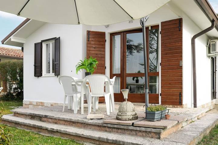 Ferienhaus für 6 Personen, mit Garten und Pool, mit Haustier in Bardolino