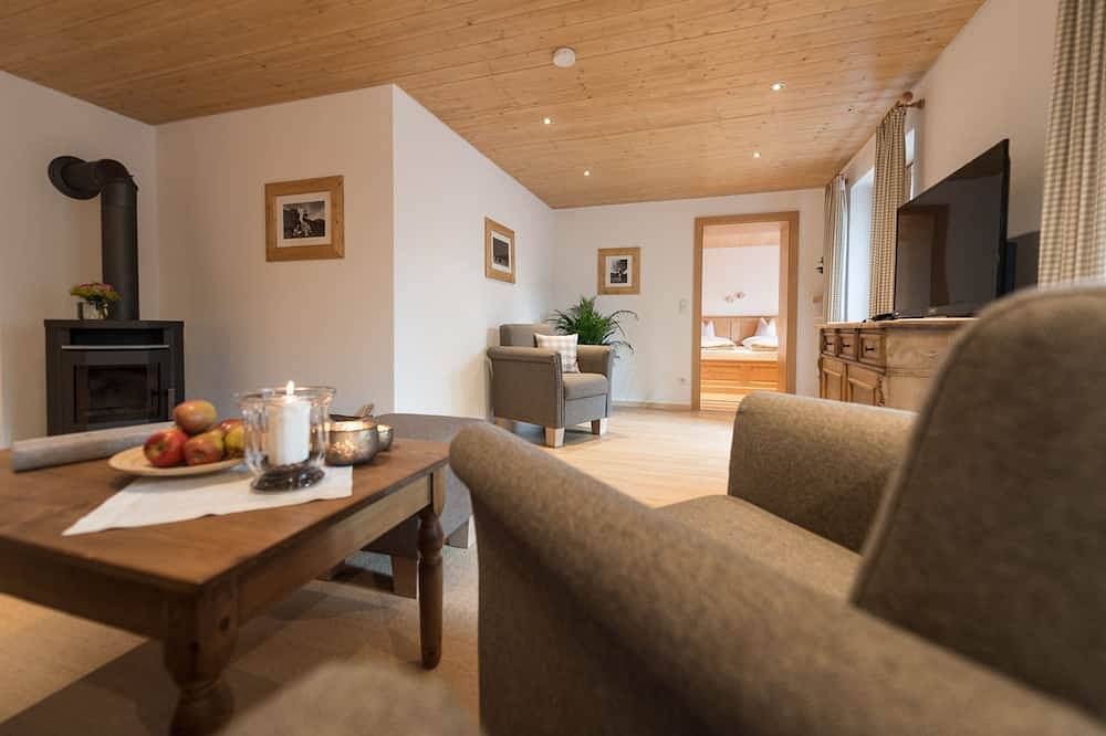 Ganze Wohnung, Ferienwohnung 5 - Seerose am See - Traumurlaub direkt am Tegernsee in Bad Wiessee, Bayerische Alpen