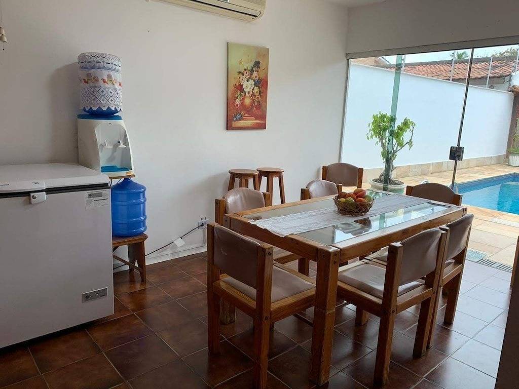 4 Suiten, Ar Cond. Zimmer Und Wohnzimmer, Schwimmbad Am 150 Mts Beach! in Praia da Enseada (Guarujá), Baixada Santista