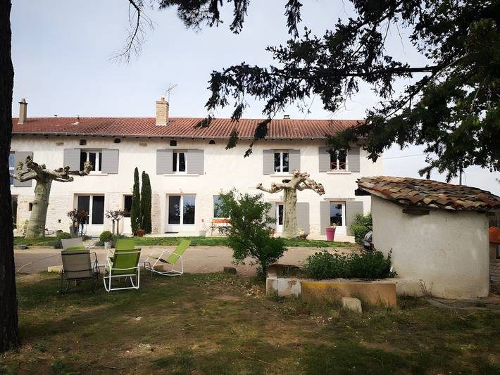 Maison de vacances pour 14 personnes, adapté aux familles dans Rhône - 2