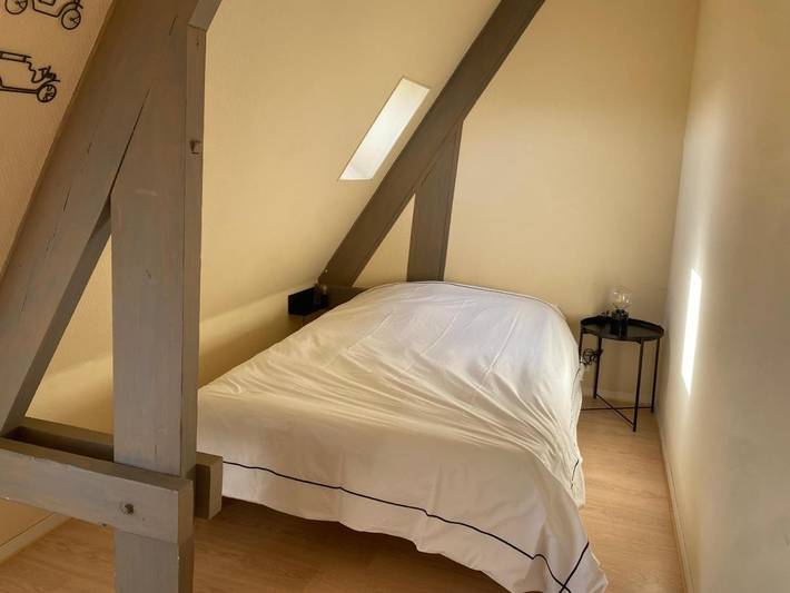 Location de vacances pour 10 personnes, avec vue ainsi que piscine et terrasse à Gonneville-sur-Mer - 4