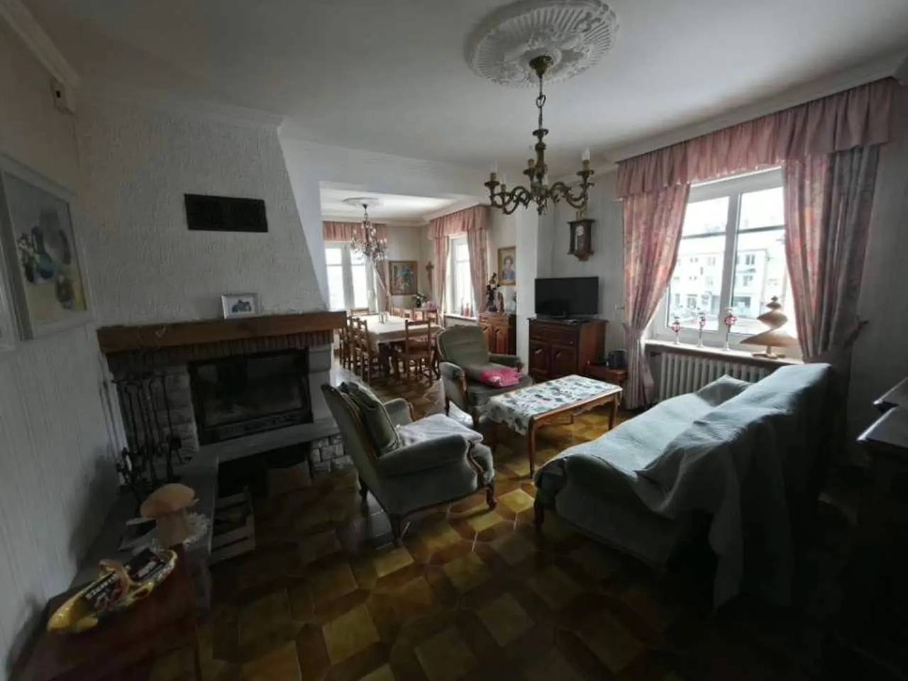Spacieuse maison à Bitche de 300 m² avec 8 chambres in Bitsch, Sarreguemines