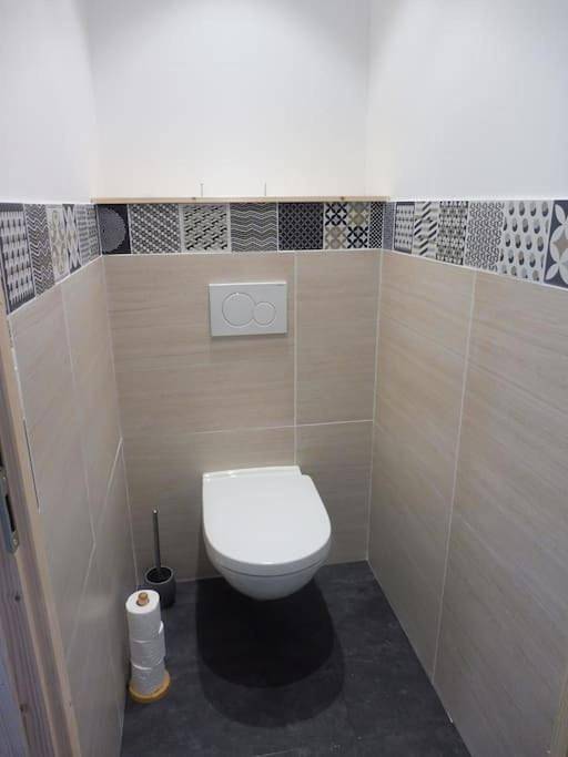 Gîte pour 6 personnes, avec vue et terrasse, animaux acceptés dans Office De Tourisme Des Contamines Montjoie - 4