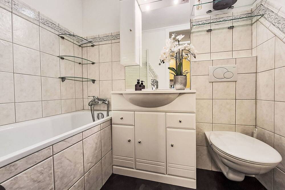 Ganze Wohnung, Angenehme Wohnung für 3 Gäste mit Pool,  W-Lan, Tv und Balkon in Loferer und Leoganger Steinberge, Sankt Martin bei Lofer