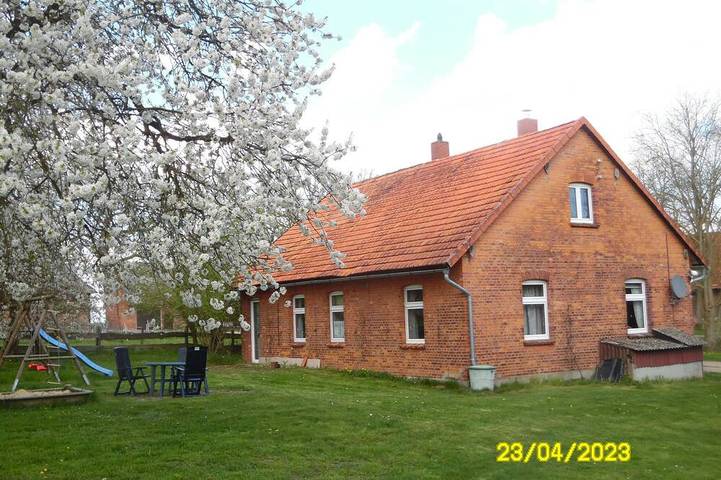 Bauernhof für 4 Personen, mit Garten und Terrasse in Wendland