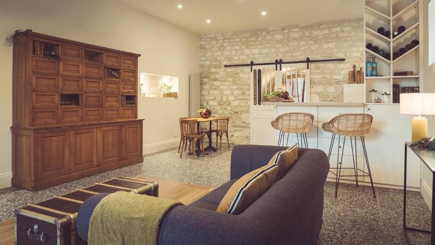 Location de vacances pour 2 personnes, avec Terrasse et Jardin dans Office De Tourisme De Chablis