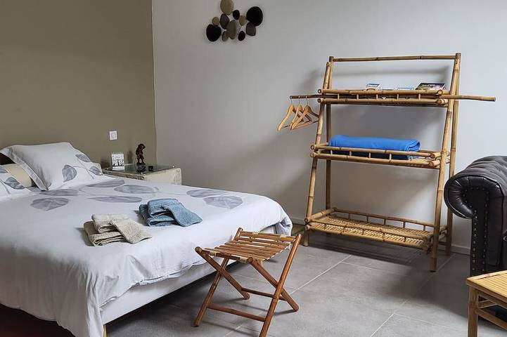 Chambre d’hôte pour 2 personnes, avec jardin en Vendée