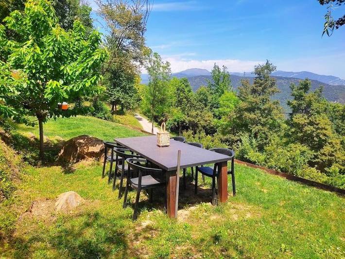 Casa rural para 8 personas, con jardín además de piscina y vistas, Se admiten mascotas en Vall de Vianya - 2