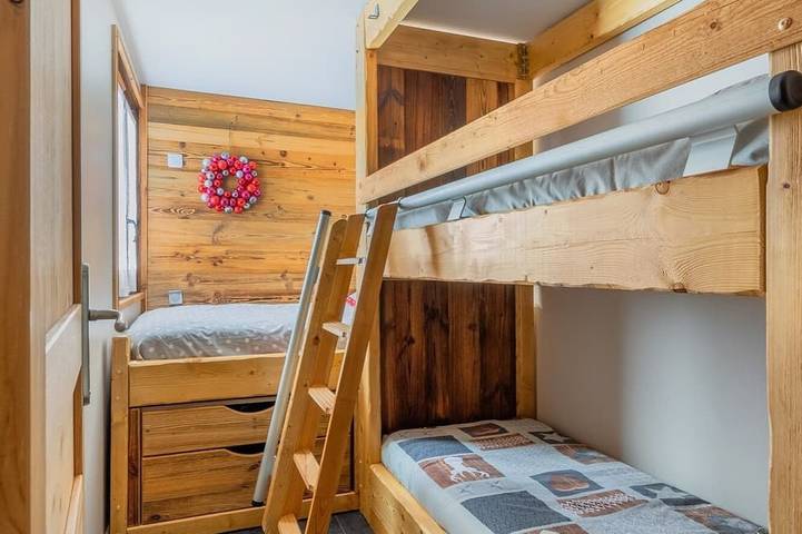 Chalet pour 11 personnes, avec jardin et jacuzzi à Chamrousse - 4