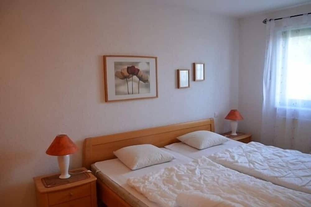 Ganze Wohnung, Appartement in Doppelhaushälfte mit Blick über Schwarzwaldvorberge und Vogesen in Hohberg, Mittlerer Schwarzwald