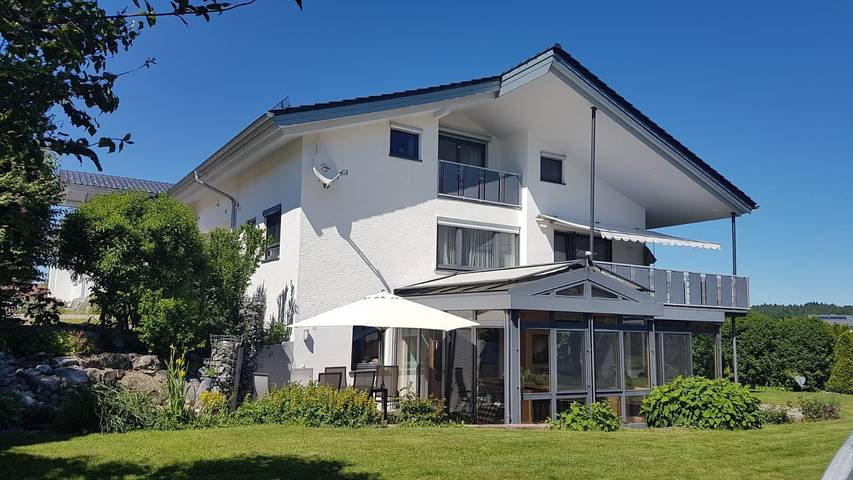 Geheel appartement, Appartement '1' met balkon en wifi in Argenbühl, Region Bodensee-Oberschwaben