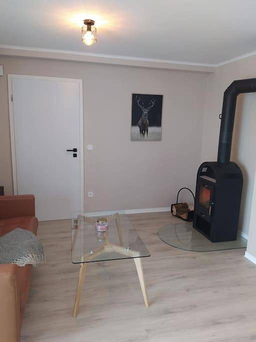 Ferienwohnung für 2 Personen, mit Terrasse und Garten sowie Sauna und Ausblick in Jesberg - 3