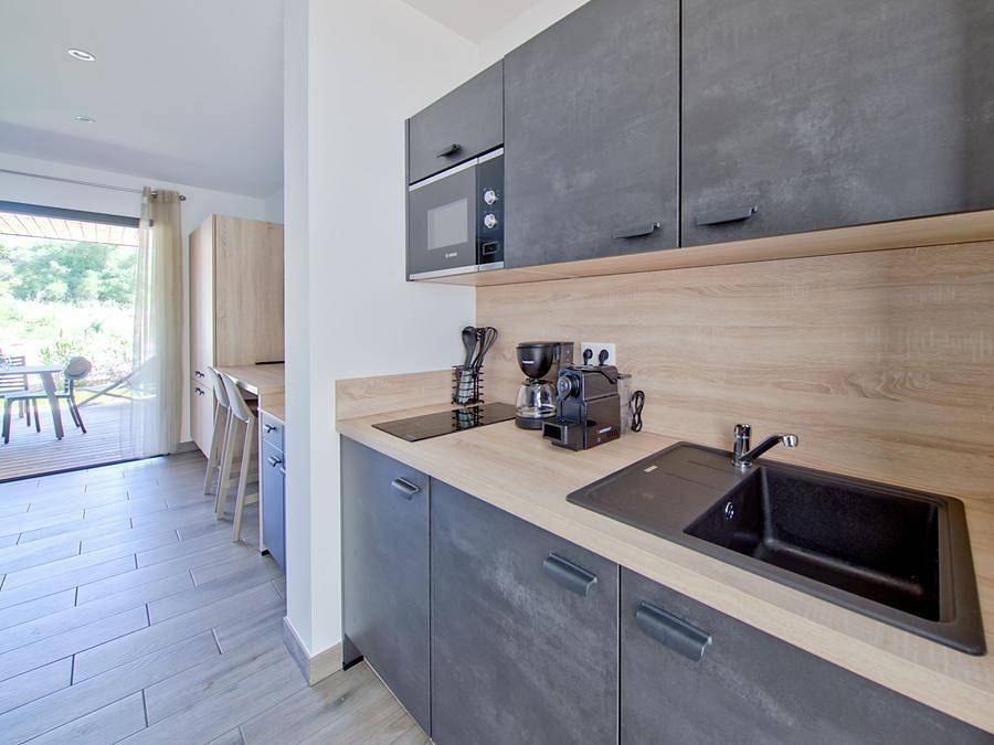 Pierre & Vacances Premium Résidence Les Terrasses d'Arsella - Studio 2 personnes - Climatisation - Grande terrasse in Porto-Vecchio, Arrondissement de Sartène