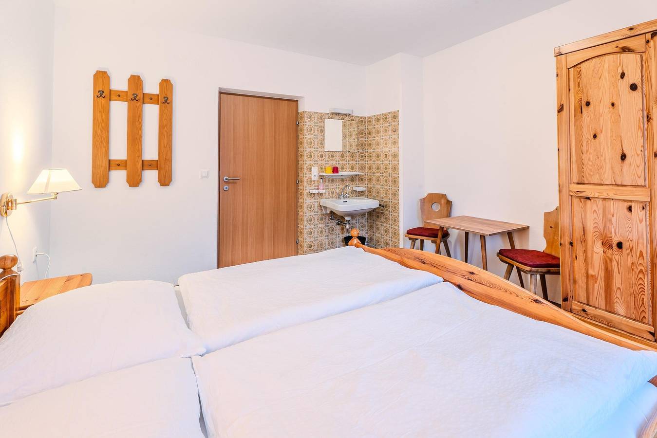 Entire holiday apartment, Appartement 1. Etage in Stumm, Ski-Optimal Hochzillertal