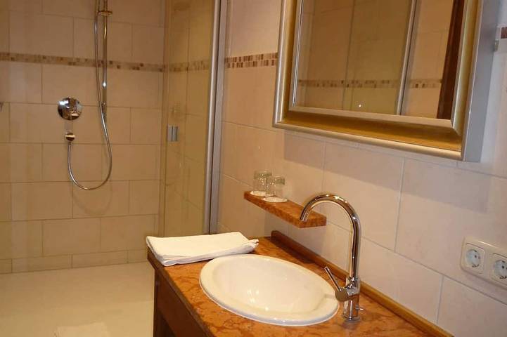Appartement n ° 6, 2ème étage, balcon ouest - Gästehaus Johanna in Bad Wiessee, Alpes bavaroises