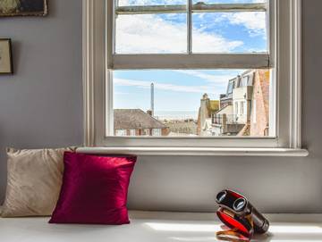 Holiday Home for 2 People in Hastings, East Sussex, Photo 1
