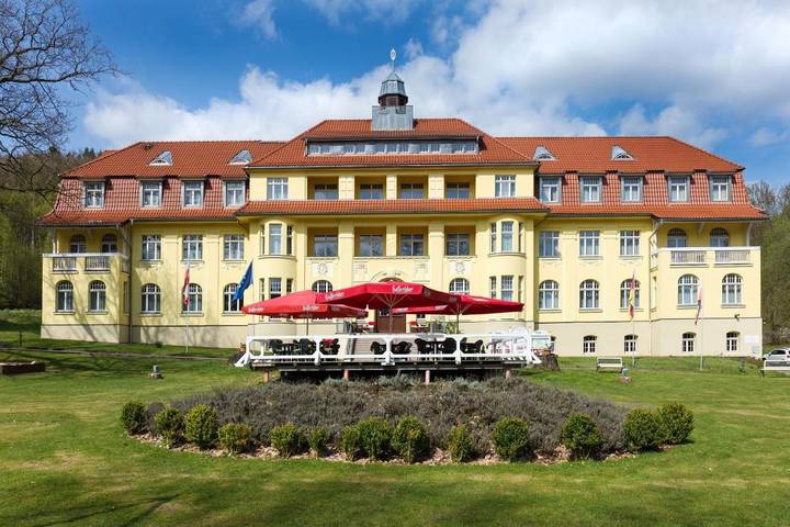 Hotel für 3 Personen, mit Terrasse und Garten sowie Sauna